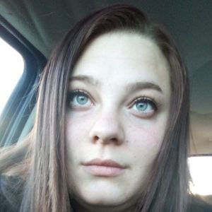 Meet your Posher, Alisah